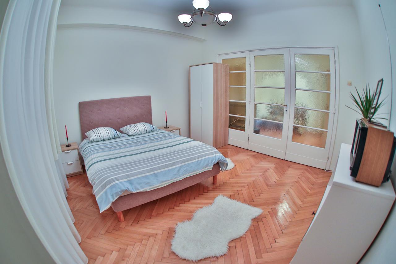 בוקרשט Color Apartments Franceza St מראה חיצוני תמונה